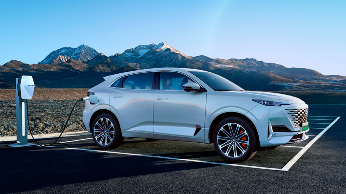 obzor-novogo-changan-uni-k-idd